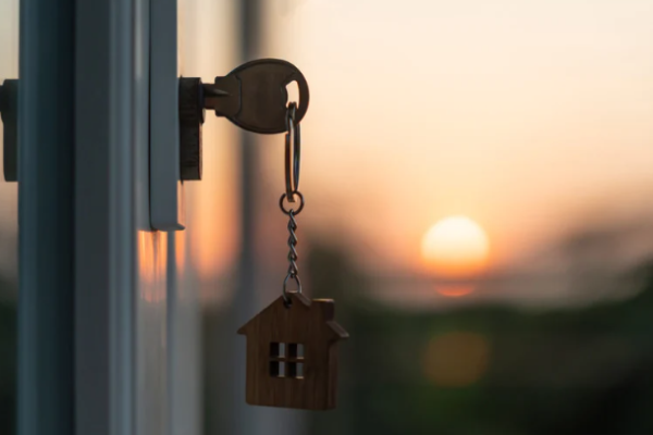 Hyderabad Property Registrations Rise 7% in 2024, Luxury Homes See 58% Growth
