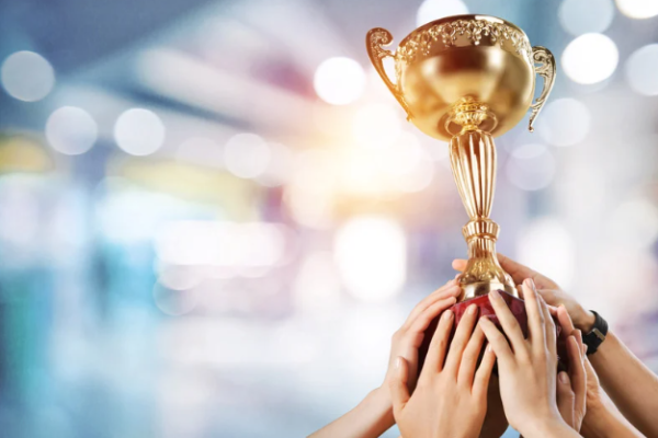 Zhuhai Huafa Wins Top Developer Award for Innovative Real Estate Projects at PropertyGuru Asia Awards